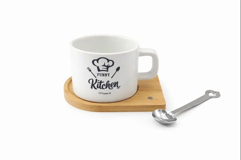 44_11zon ماگ با قاشق و زیرلیوانی چوبی kitchen